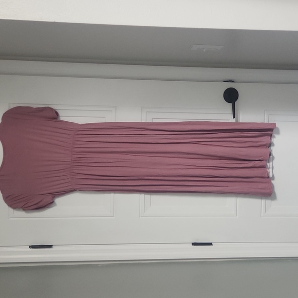 Tiffany and Grey maxi dress - Picture 4 of 4